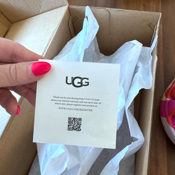 UGG Sport Yeah Capmopop Sandals - Picture 11 of 12